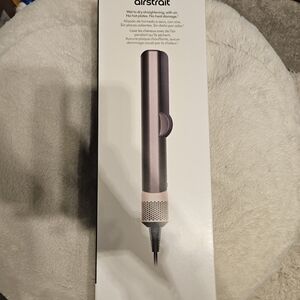 Dyson Air Hair Tool - Purple and White